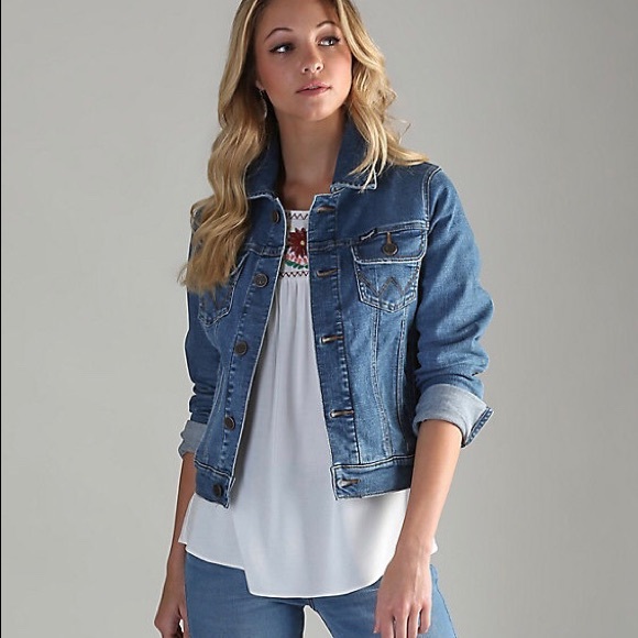 Wrangler Women Fashion Denim Jacket. Medium. Blue - Picture 7 of 8